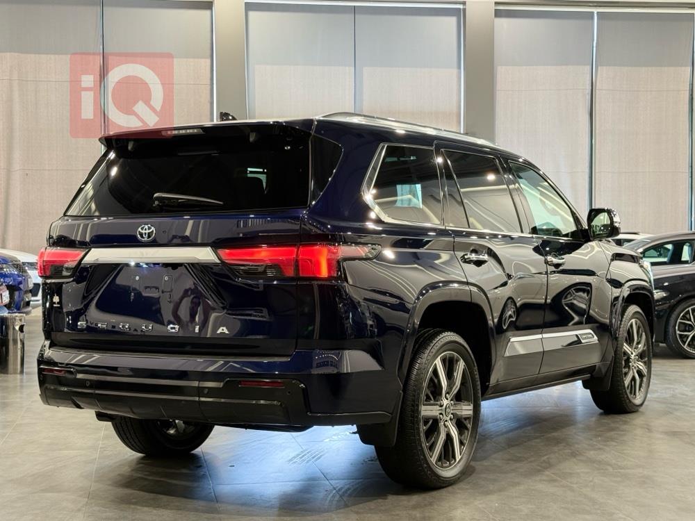 Toyota Sequoia